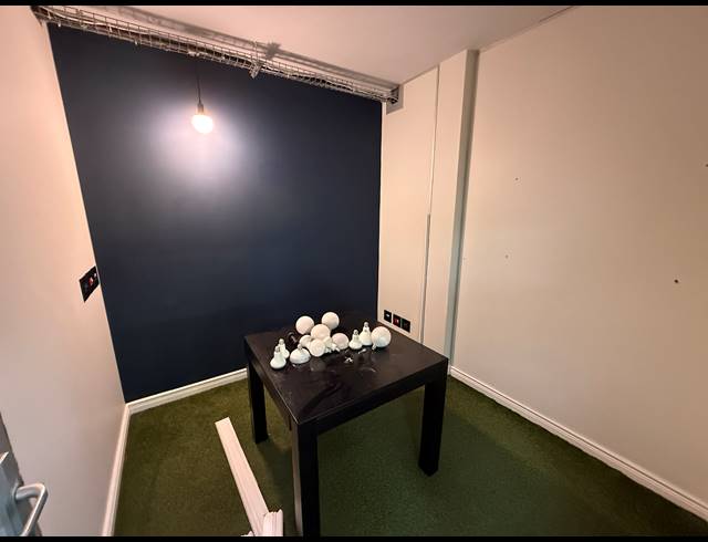 144M² OFFICE TO LET IN GREENSIDE